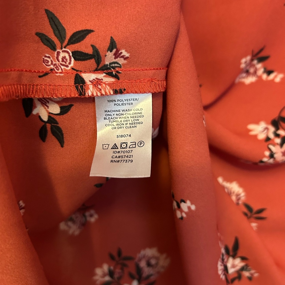 LOFT Floral Printed French Cuff Sleeve Blouse Women’s Size Small - Picture 7 of 8